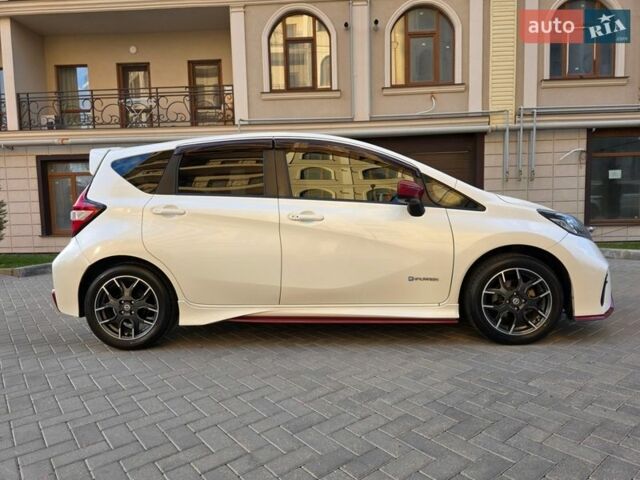 Белый Ниссан Ноут, объемом двигателя 1.2 л и пробегом 59 тыс. км за 13900 $, фото 9 на Automoto.ua