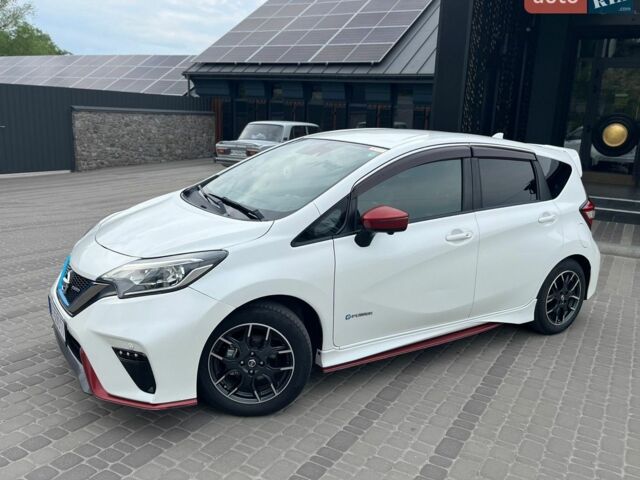 Белый Ниссан Ноут, объемом двигателя 1.2 л и пробегом 70 тыс. км за 12999 $, фото 11 на Automoto.ua