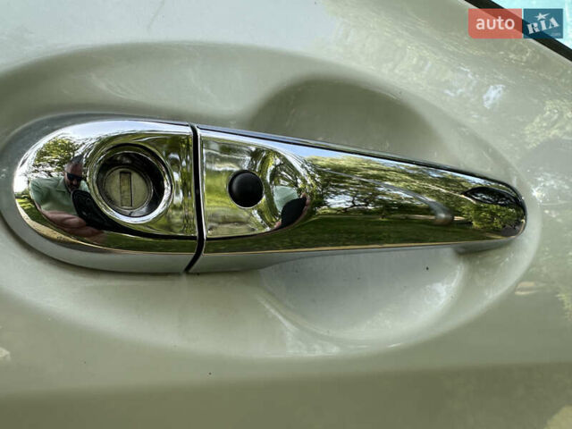 Білий Ніссан Ноут, об'ємом двигуна 1.2 л та пробігом 55 тис. км за 12800 $, фото 22 на Automoto.ua