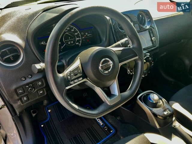 Білий Ніссан Ноут, об'ємом двигуна 0 л та пробігом 60 тис. км за 13500 $, фото 12 на Automoto.ua