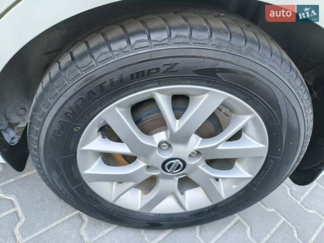 Белый Ниссан Ноут, объемом двигателя 1.2 л и пробегом 62 тыс. км за 12800 $, фото 31 на Automoto.ua