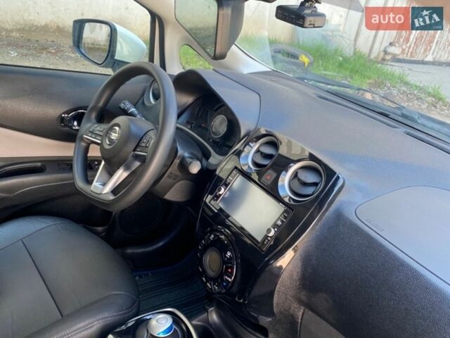 Білий Ніссан Ноут, об'ємом двигуна 1.2 л та пробігом 34 тис. км за 11800 $, фото 7 на Automoto.ua