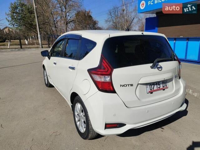 Белый Ниссан Ноут, объемом двигателя 1.2 л и пробегом 77 тыс. км за 11900 $, фото 7 на Automoto.ua