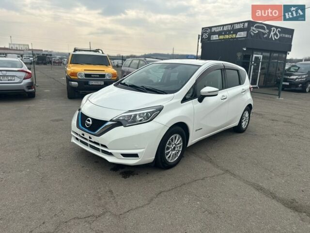 Белый Ниссан Ноут, объемом двигателя 1.2 л и пробегом 70 тыс. км за 11300 $, фото 4 на Automoto.ua