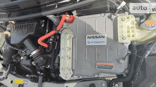 Белый Ниссан Ноут, объемом двигателя 1.2 л и пробегом 52 тыс. км за 11990 $, фото 8 на Automoto.ua