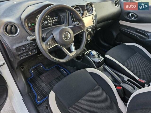 Белый Ниссан Ноут, объемом двигателя 1.2 л и пробегом 53 тыс. км за 11999 $, фото 13 на Automoto.ua