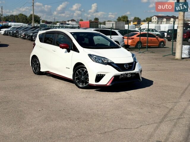 Білий Ніссан Ноут, об'ємом двигуна 1.2 л та пробігом 57 тис. км за 12800 $, фото 1 на Automoto.ua
