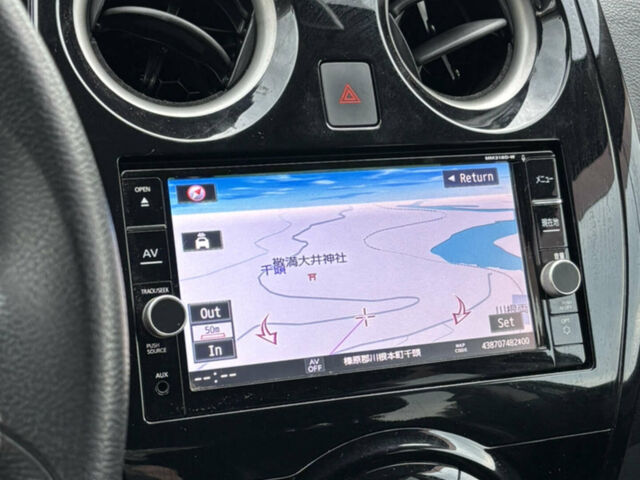Білий Ніссан Ноут, об'ємом двигуна 1.2 л та пробігом 69 тис. км за 11600 $, фото 26 на Automoto.ua