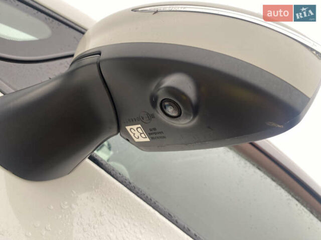Белый Ниссан Ноут, объемом двигателя 1.2 л и пробегом 71 тыс. км за 11899 $, фото 8 на Automoto.ua