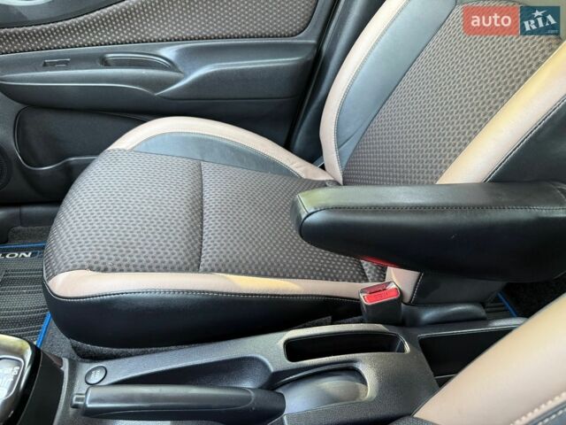 Белый Ниссан Ноут, объемом двигателя 1.2 л и пробегом 76 тыс. км за 12400 $, фото 19 на Automoto.ua
