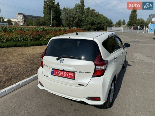 Белый Ниссан Ноут, объемом двигателя 1.2 л и пробегом 76 тыс. км за 12400 $, фото 7 на Automoto.ua
