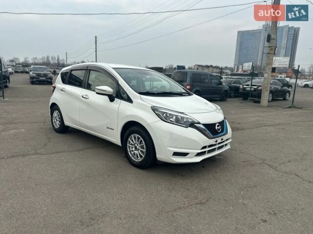 Белый Ниссан Ноут, объемом двигателя 1.2 л и пробегом 70 тыс. км за 11300 $, фото 7 на Automoto.ua