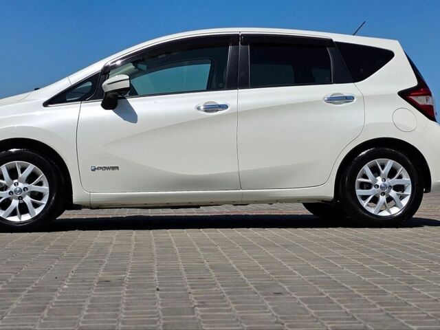 Белый Ниссан Ноут, объемом двигателя 1.2 л и пробегом 32 тыс. км за 12900 $, фото 24 на Automoto.ua