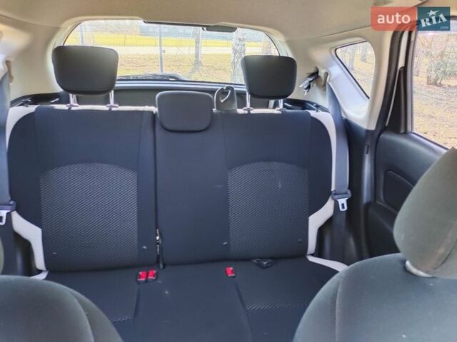 Белый Ниссан Ноут, объемом двигателя 1.2 л и пробегом 77 тыс. км за 11800 $, фото 29 на Automoto.ua