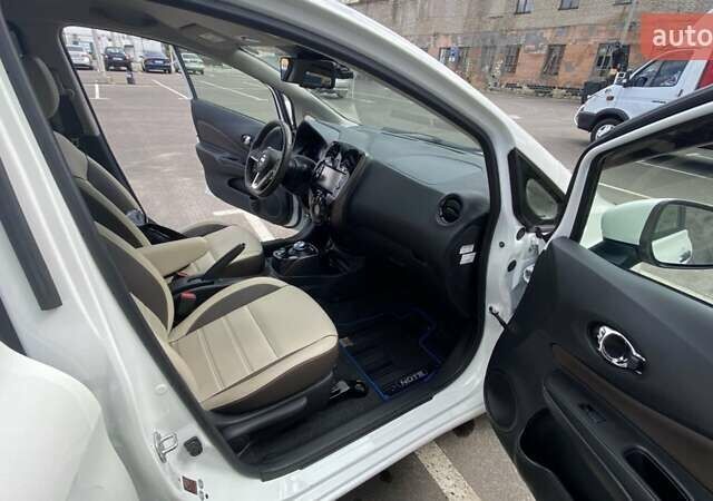 Білий Ніссан Ноут, об'ємом двигуна 1.2 л та пробігом 81 тис. км за 12200 $, фото 1 на Automoto.ua