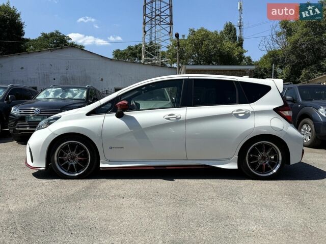Белый Ниссан Ноут, объемом двигателя 1.2 л и пробегом 48 тыс. км за 13700 $, фото 7 на Automoto.ua