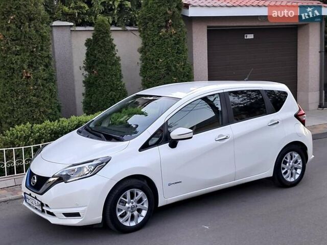 Ниссан Ноут 2019 в Одессе на Automoto.ua Белый Ниссан Ноут, объемом двигателя 1.2 л и пробегом 116 тыс. км за 12999 $, фото 12 на Automoto.ua