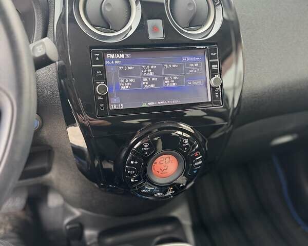 Білий Ніссан Ноут, об'ємом двигуна 1.2 л та пробігом 57 тис. км за 12900 $, фото 25 на Automoto.ua