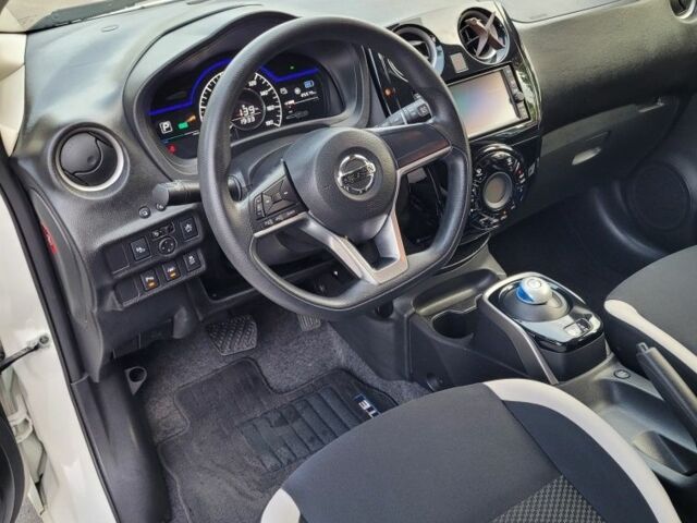 Білий Ніссан Ноут, об'ємом двигуна 1.2 л та пробігом 85 тис. км за 12650 $, фото 13 на Automoto.ua