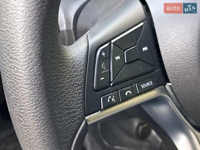 Ниссан Ноут 2019 в Одессе на Automoto.ua Белый Ниссан Ноут, объемом двигателя 1.2 л и пробегом 116 тыс. км за 12999 $, фото 25 на Automoto.ua