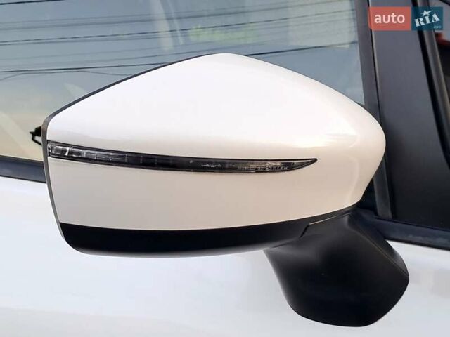 Ниссан Ноут 2019 в Одессе на Automoto.ua Белый Ниссан Ноут, объемом двигателя 1.2 л и пробегом 116 тыс. км за 12999 $, фото 22 на Automoto.ua
