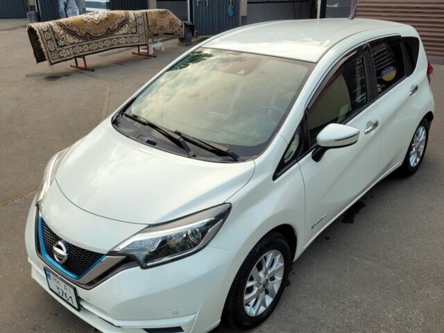 Білий Ніссан Ноут, об'ємом двигуна 1.2 л та пробігом 85 тис. км за 12450 $, фото 8 на Automoto.ua