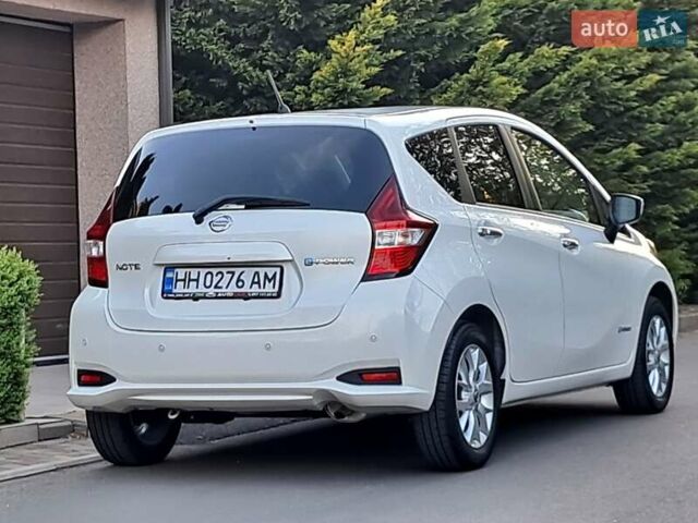 Ниссан Ноут 2019 в Одессе на Automoto.ua Белый Ниссан Ноут, объемом двигателя 1.2 л и пробегом 116 тыс. км за 12999 $, фото 1 на Automoto.ua