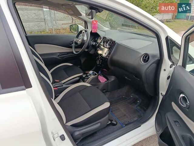 Білий Ніссан Ноут, об'ємом двигуна 1.2 л та пробігом 53 тис. км за 13150 $, фото 3 на Automoto.ua