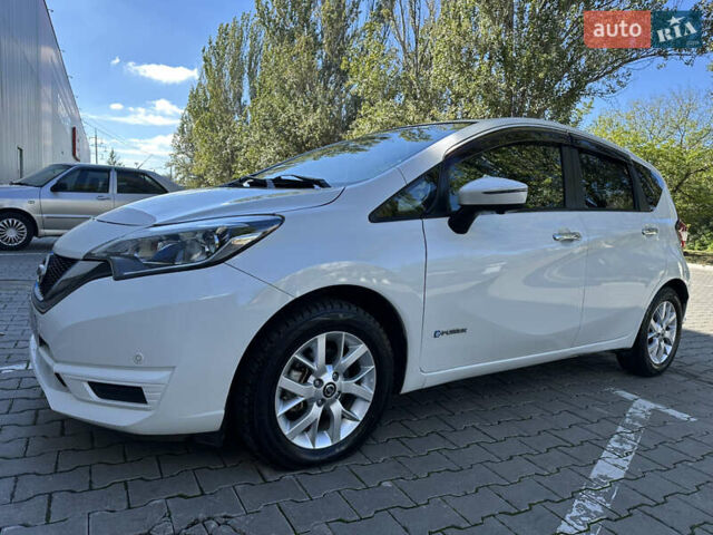 Белый Ниссан Ноут, объемом двигателя 1.2 л и пробегом 52 тыс. км за 12600 $, фото 10 на Automoto.ua