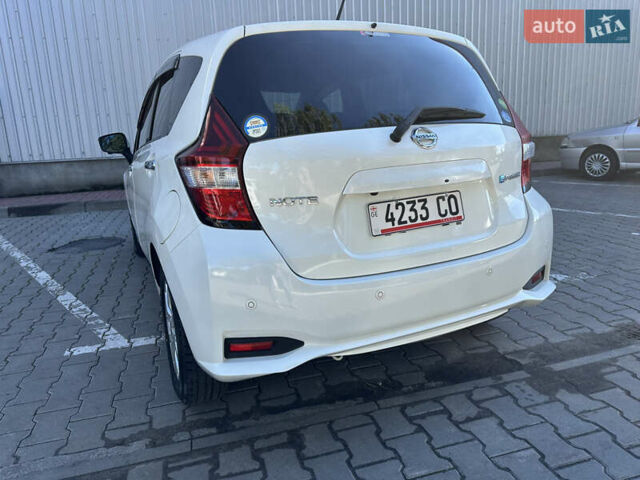 Белый Ниссан Ноут, объемом двигателя 1.2 л и пробегом 52 тыс. км за 12600 $, фото 17 на Automoto.ua