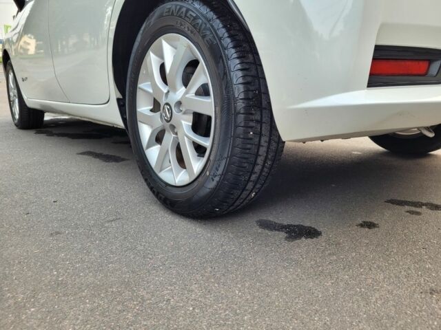 Білий Ніссан Ноут, об'ємом двигуна 1.2 л та пробігом 85 тис. км за 12650 $, фото 11 на Automoto.ua