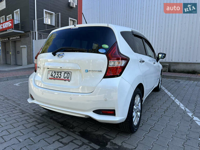 Белый Ниссан Ноут, объемом двигателя 1.2 л и пробегом 52 тыс. км за 12600 $, фото 19 на Automoto.ua