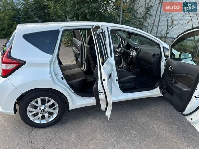 Білий Ніссан Ноут, об'ємом двигуна 1.2 л та пробігом 54 тис. км за 12500 $, фото 44 на Automoto.ua