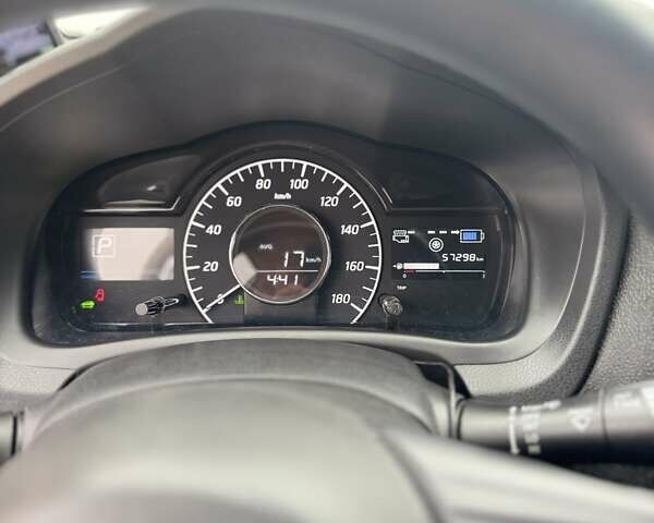 Білий Ніссан Ноут, об'ємом двигуна 1.2 л та пробігом 57 тис. км за 12900 $, фото 24 на Automoto.ua