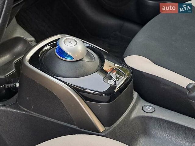 Ниссан Ноут 2019 в Одессе на Automoto.ua Белый Ниссан Ноут, объемом двигателя 1.2 л и пробегом 116 тыс. км за 12999 $, фото 28 на Automoto.ua