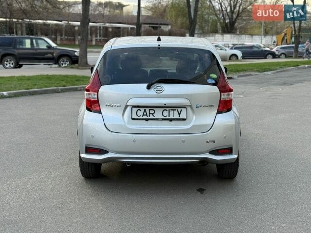 Белый Ниссан Ноут, объемом двигателя 1.2 л и пробегом 96 тыс. км за 12700 $, фото 3 на Automoto.ua