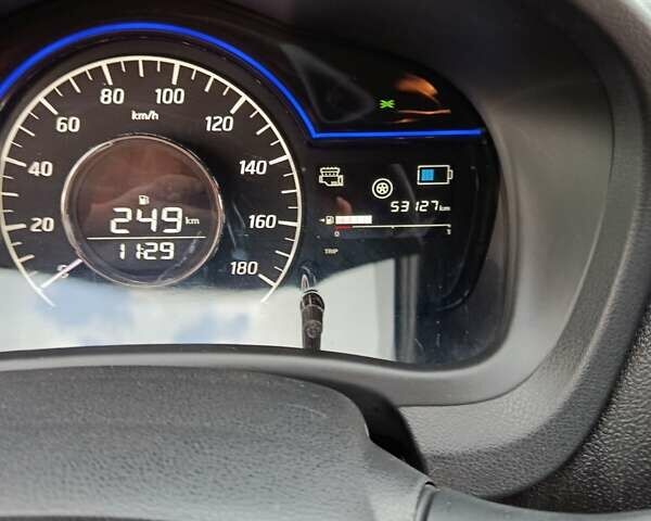 Білий Ніссан Ноут, об'ємом двигуна 1.2 л та пробігом 53 тис. км за 13150 $, фото 16 на Automoto.ua