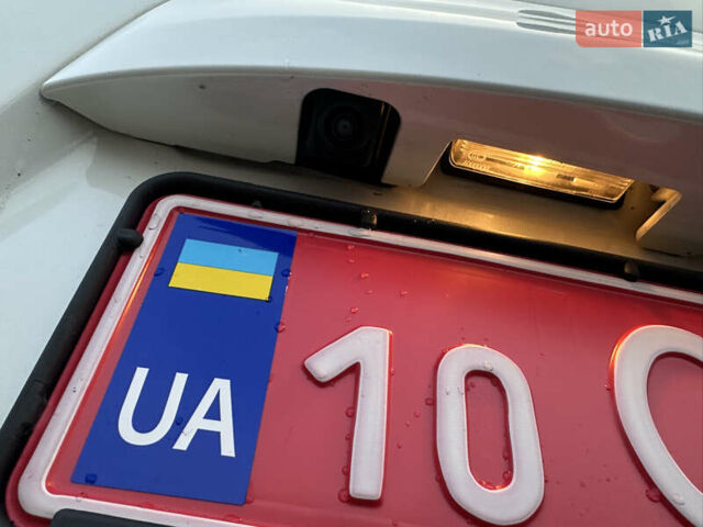 Белый Ниссан Ноут, объемом двигателя 1.2 л и пробегом 52 тыс. км за 12600 $, фото 15 на Automoto.ua