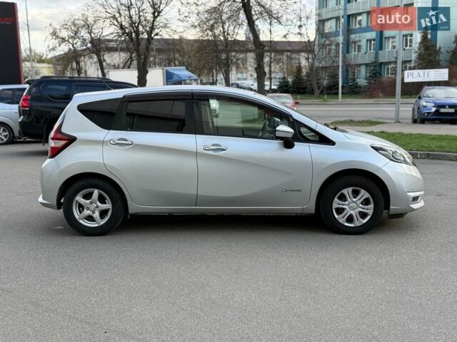 Белый Ниссан Ноут, объемом двигателя 1.2 л и пробегом 96 тыс. км за 12700 $, фото 5 на Automoto.ua