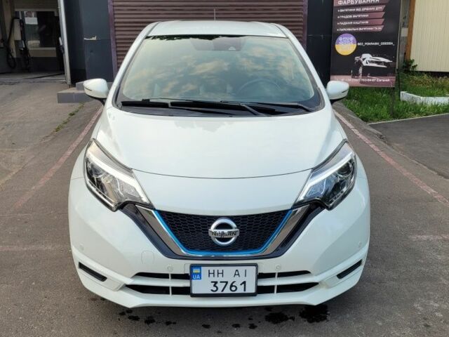 Білий Ніссан Ноут, об'ємом двигуна 1.2 л та пробігом 85 тис. км за 12650 $, фото 1 на Automoto.ua