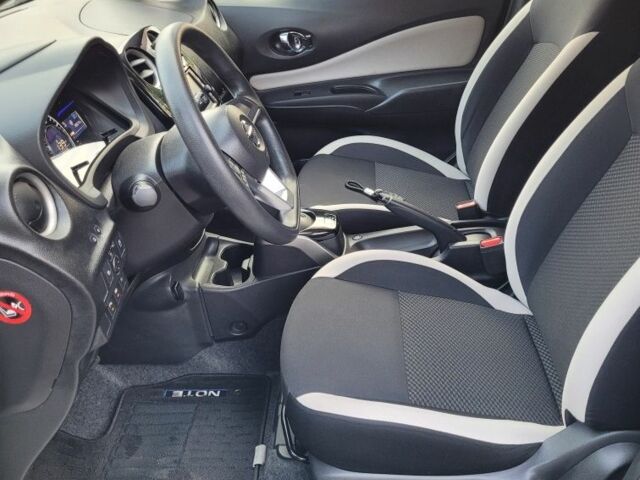 Білий Ніссан Ноут, об'ємом двигуна 1.2 л та пробігом 85 тис. км за 12650 $, фото 12 на Automoto.ua