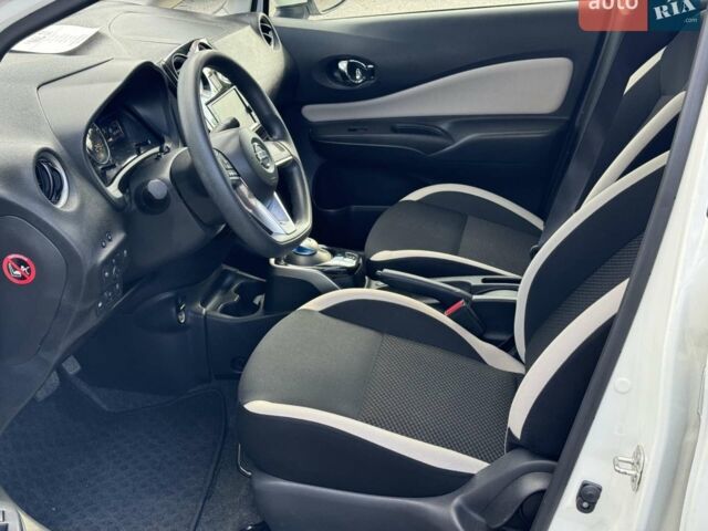 Белый Ниссан Ноут, объемом двигателя 1.2 л и пробегом 55 тыс. км за 12140 $, фото 14 на Automoto.ua
