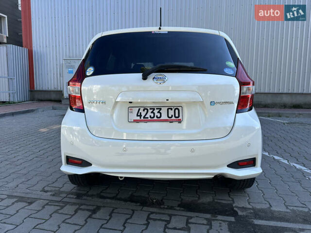 Белый Ниссан Ноут, объемом двигателя 1.2 л и пробегом 52 тыс. км за 12600 $, фото 18 на Automoto.ua