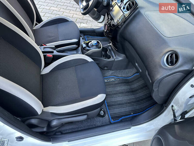 Белый Ниссан Ноут, объемом двигателя 1.2 л и пробегом 52 тыс. км за 12600 $, фото 32 на Automoto.ua
