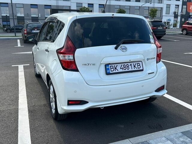 Білий Ніссан Ноут, об'ємом двигуна 1.2 л та пробігом 57 тис. км за 12900 $, фото 13 на Automoto.ua