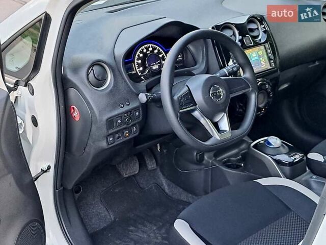Ниссан Ноут 2019 в Одессе на Automoto.ua Белый Ниссан Ноут, объемом двигателя 1.2 л и пробегом 116 тыс. км за 12999 $, фото 30 на Automoto.ua