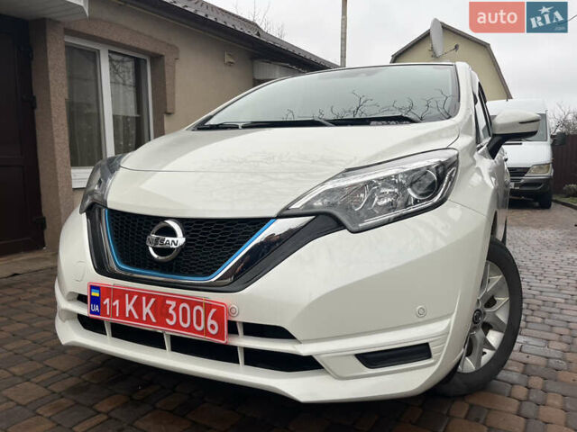 Білий Ніссан Ноут, об'ємом двигуна 1.2 л та пробігом 47 тис. км за 11999 $, фото 15 на Automoto.ua