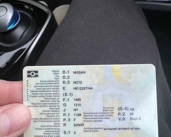 Білий Ніссан Ноут, об'ємом двигуна 1.2 л та пробігом 54 тис. км за 12999 $, фото 29 на Automoto.ua