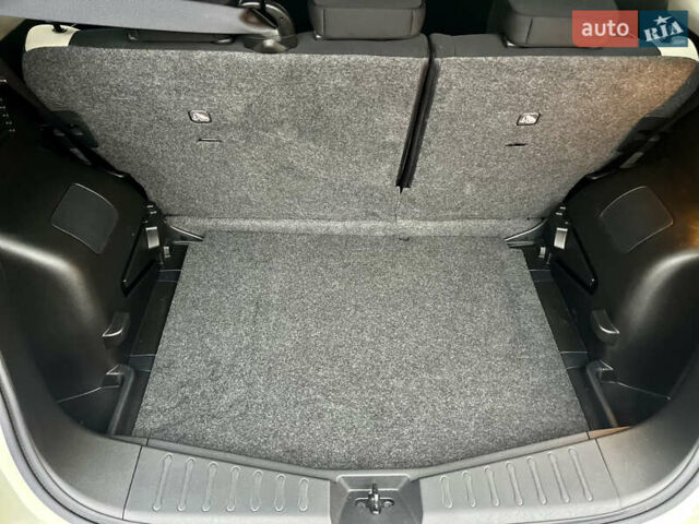 Білий Ніссан Ноут, об'ємом двигуна 1.2 л та пробігом 47 тис. км за 11999 $, фото 45 на Automoto.ua