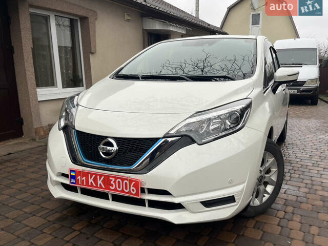 Білий Ніссан Ноут, об'ємом двигуна 1.2 л та пробігом 47 тис. км за 11999 $, фото 14 на Automoto.ua
